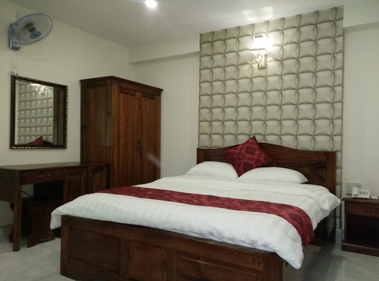 Huy Hoang 1 Hotel Ho Chi Minh-stad Buitenkant foto